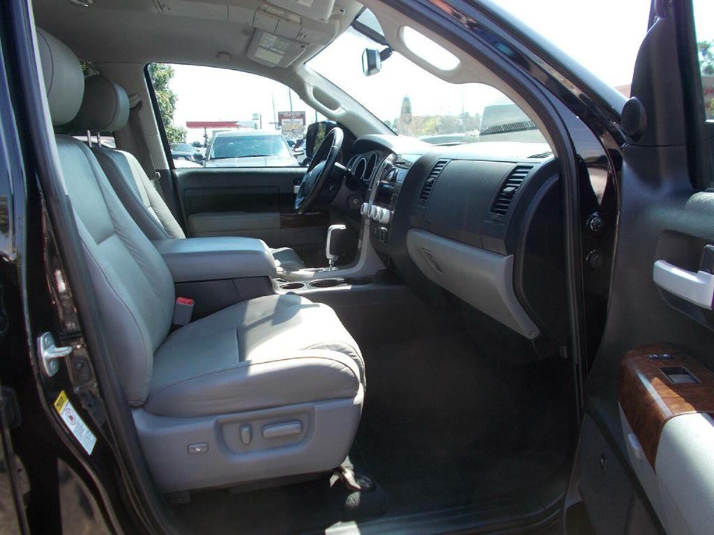 2013 Toyota Tundra Image 12