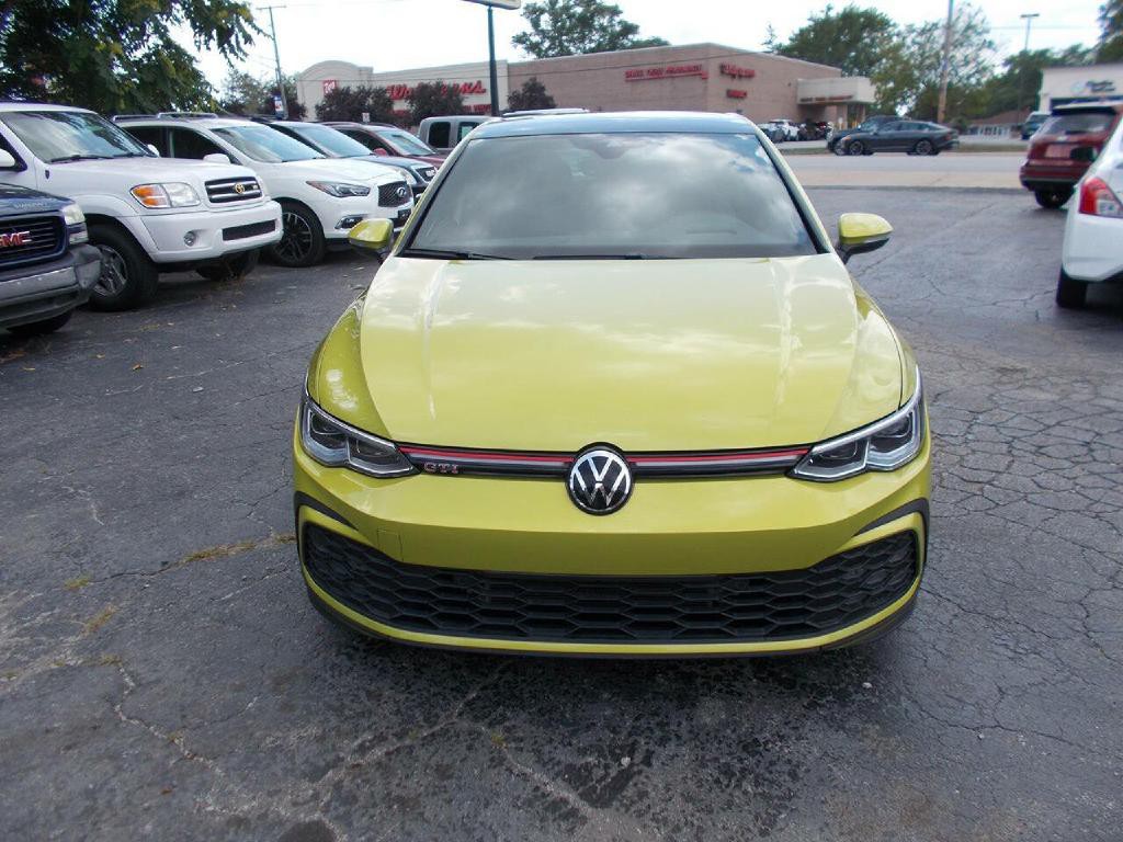 2022 Volkswagen GTI Image 2