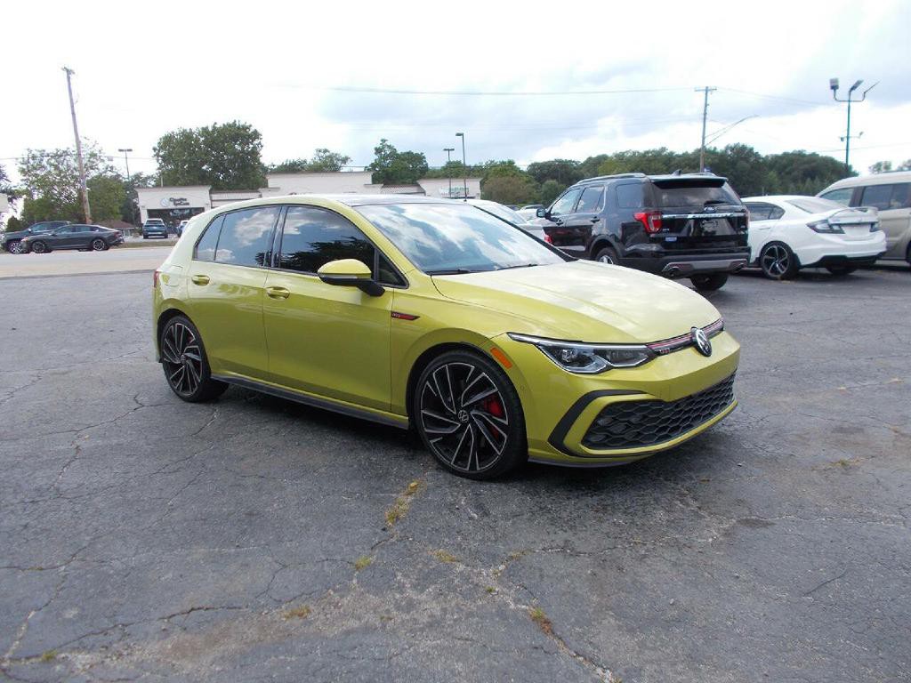 2022 Volkswagen GTI Image 3