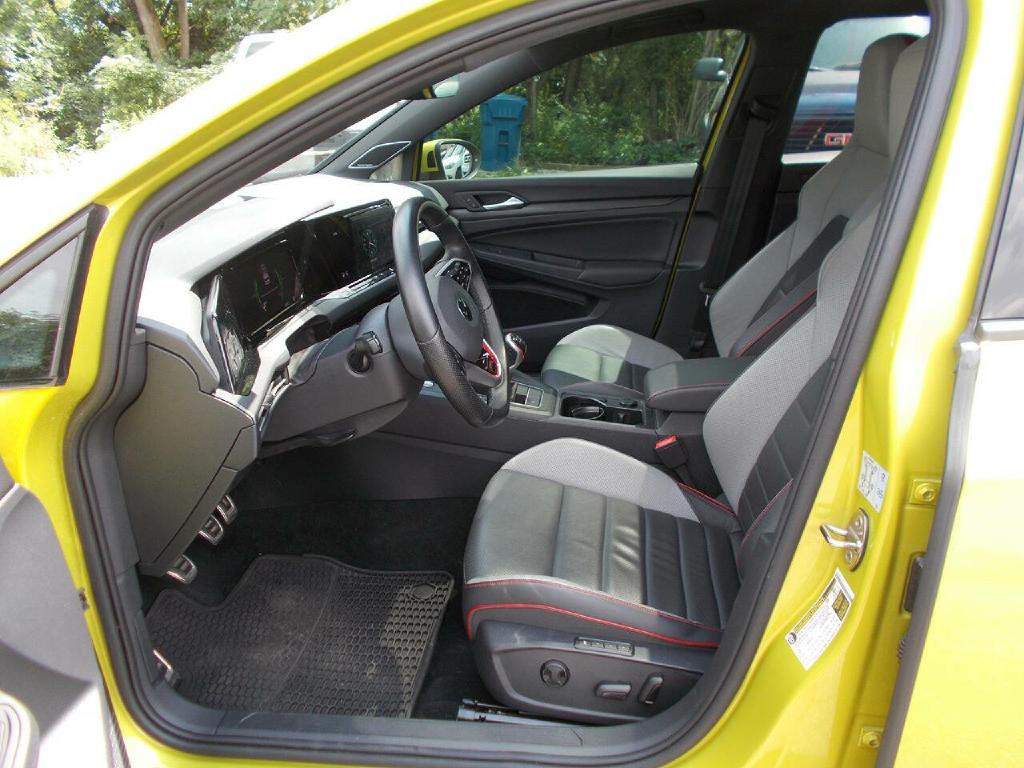 2022 Volkswagen GTI Image 11