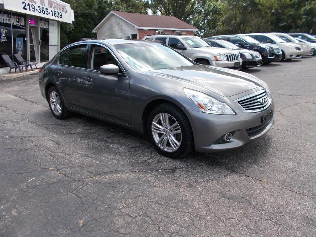 2012 INFINITI G37 Image 3