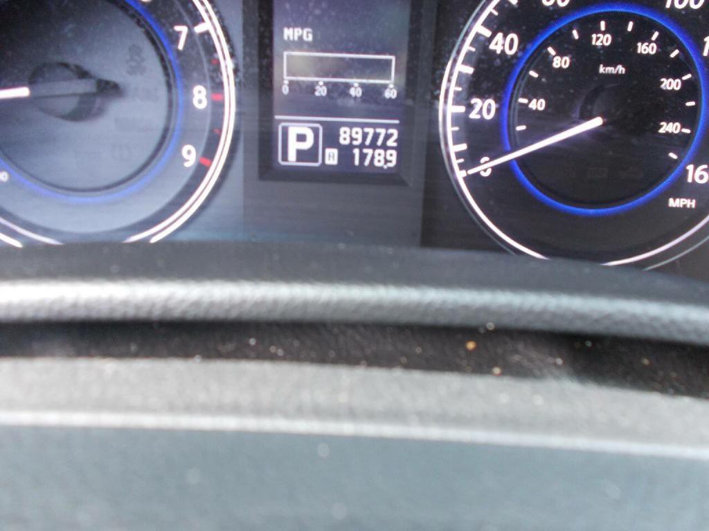 2012 INFINITI G37 Image 15