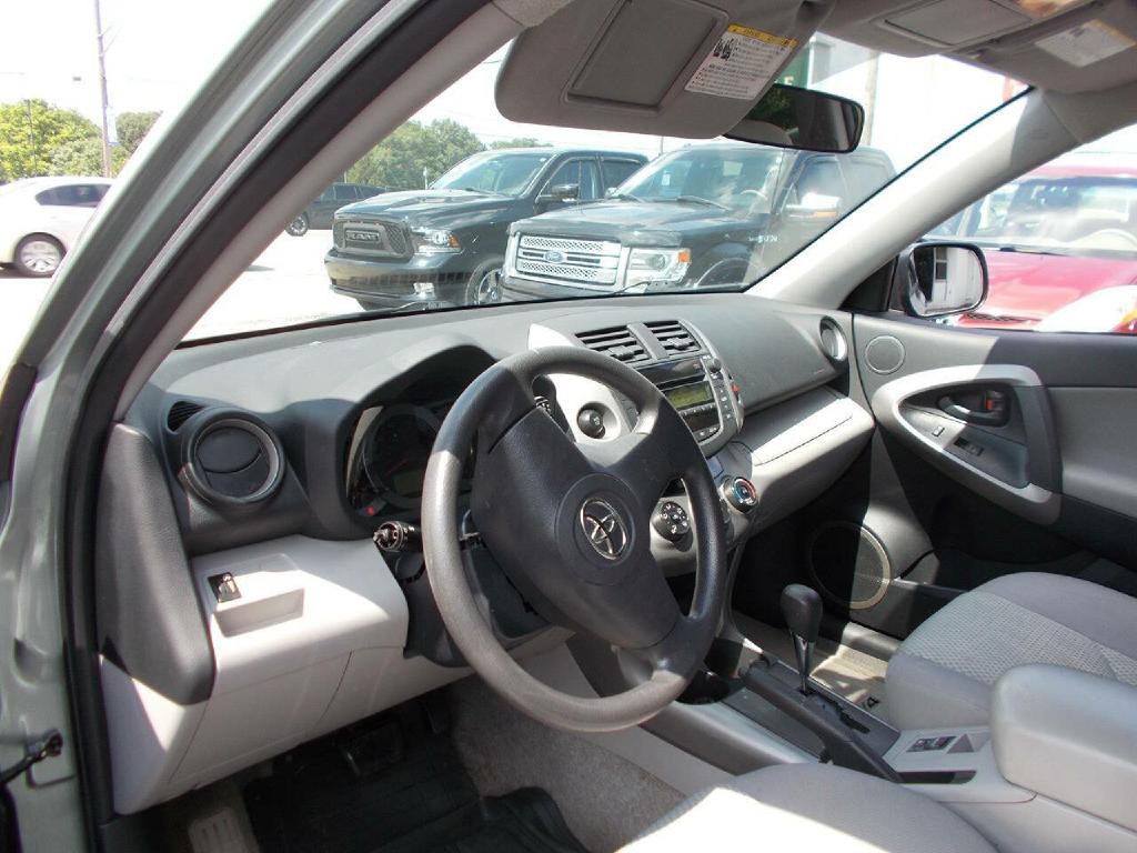 2008 Toyota Rav4 Image 9