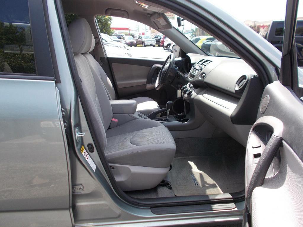 2008 Toyota Rav4 Image 12