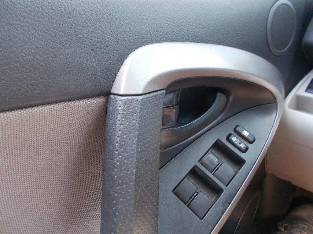 2008 Toyota Rav4 Image 16