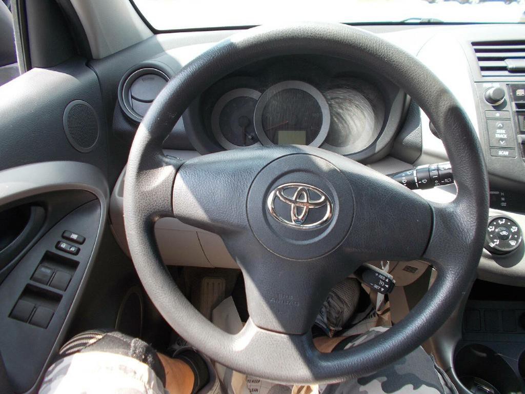 2008 Toyota Rav4 Image 17