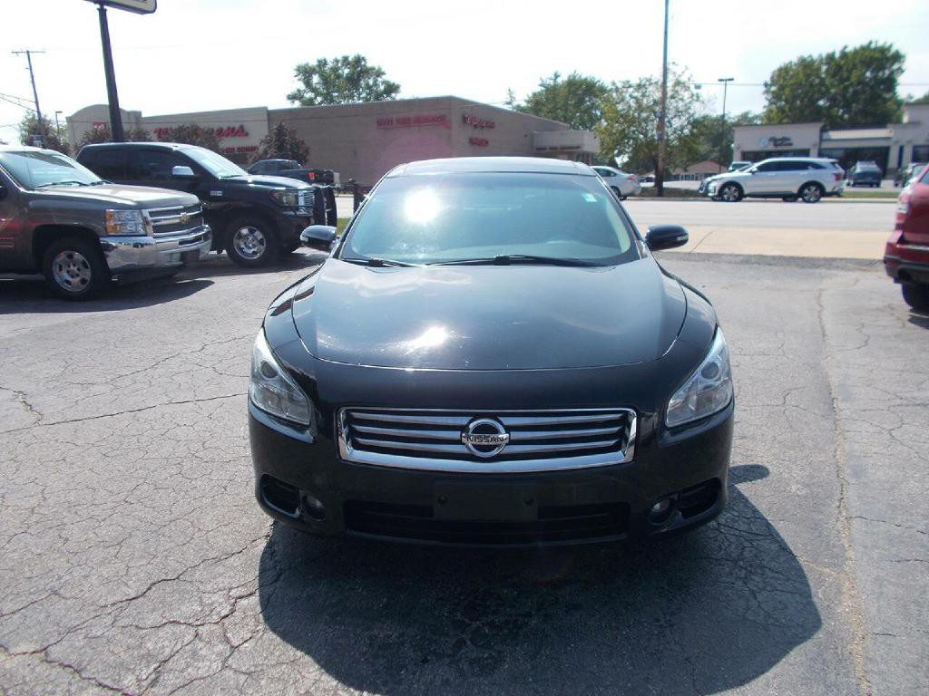 2014 Nissan Maxima Image 2