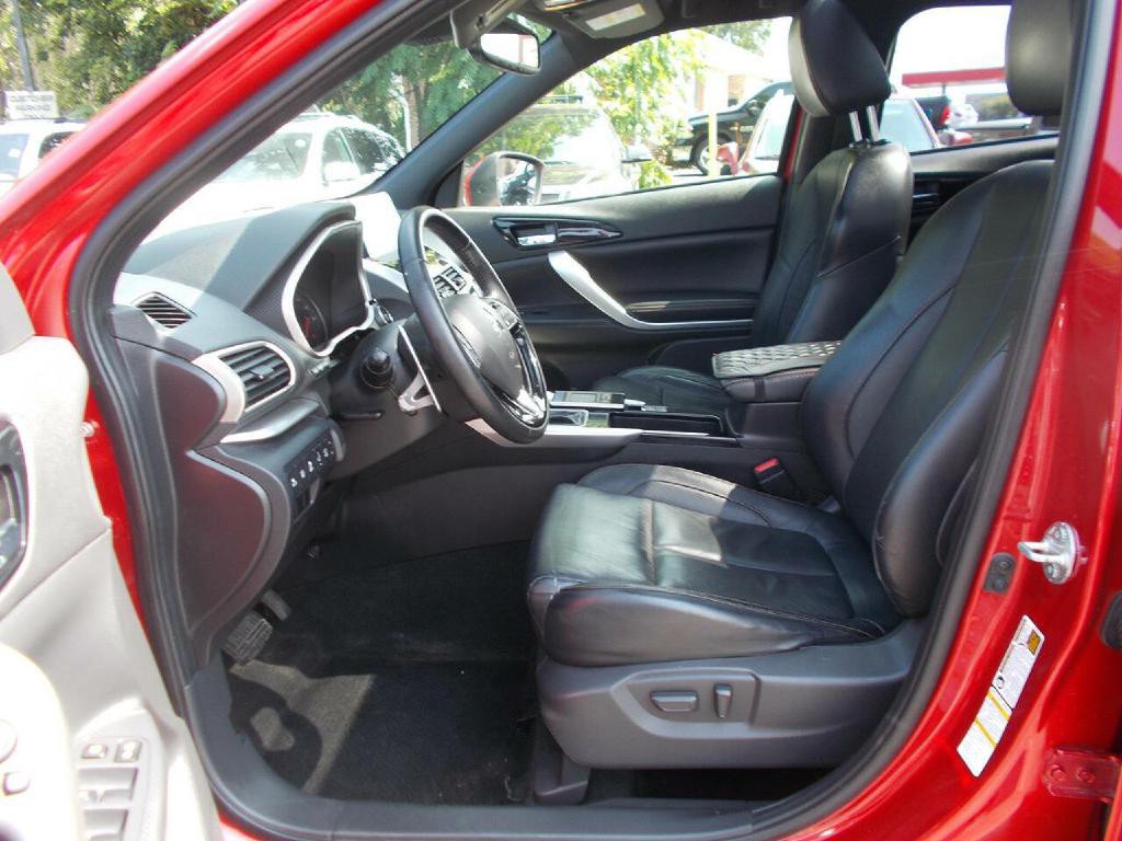2020 Mitsubishi Eclipse Image 11