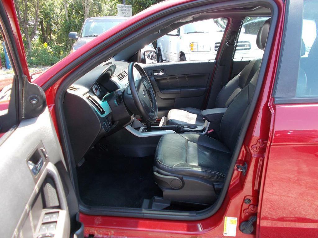 2011 Ford Focus Image 11