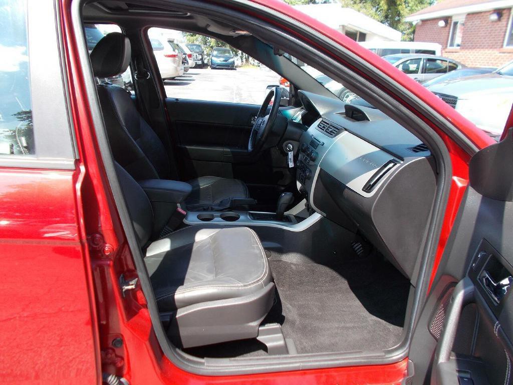 2011 Ford Focus Image 13
