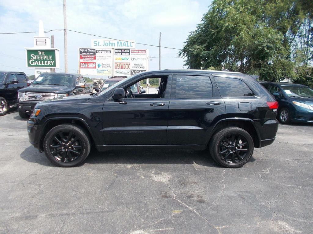 2020 Jeep Grand Cherokee Image 1