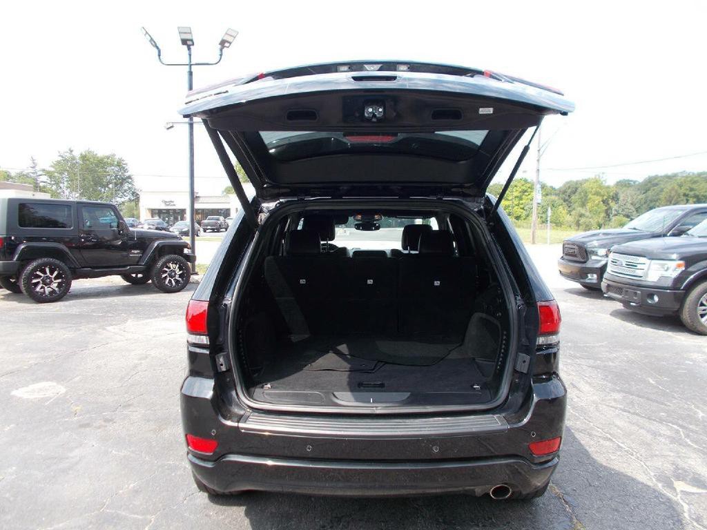 2020 Jeep Grand Cherokee Image 7