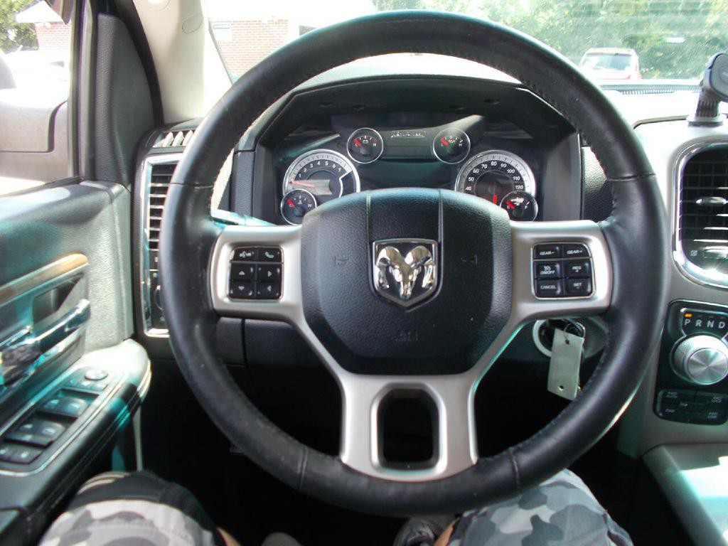 2014 RAM 1500 Image 19