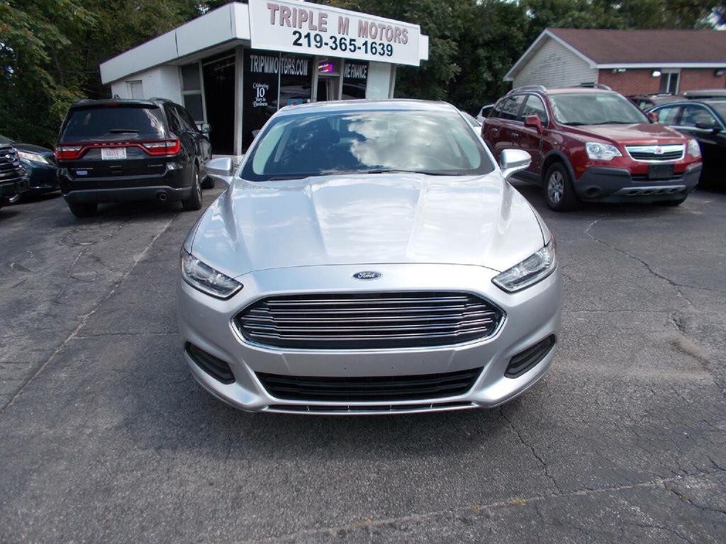 2016 Ford Fusion Image 2