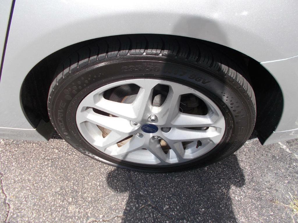 2016 Ford Fusion Image 5