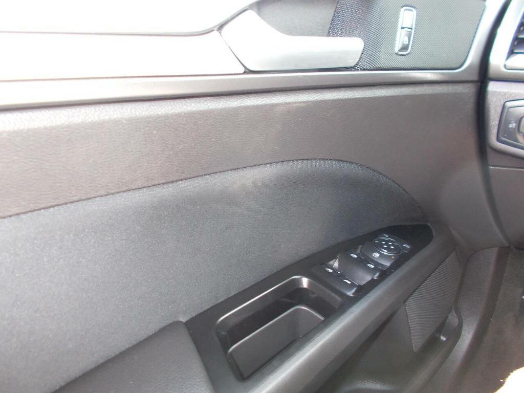 2016 Ford Fusion Image 15