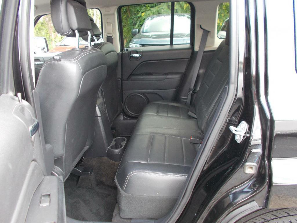 2017 Jeep Patriot Image 12