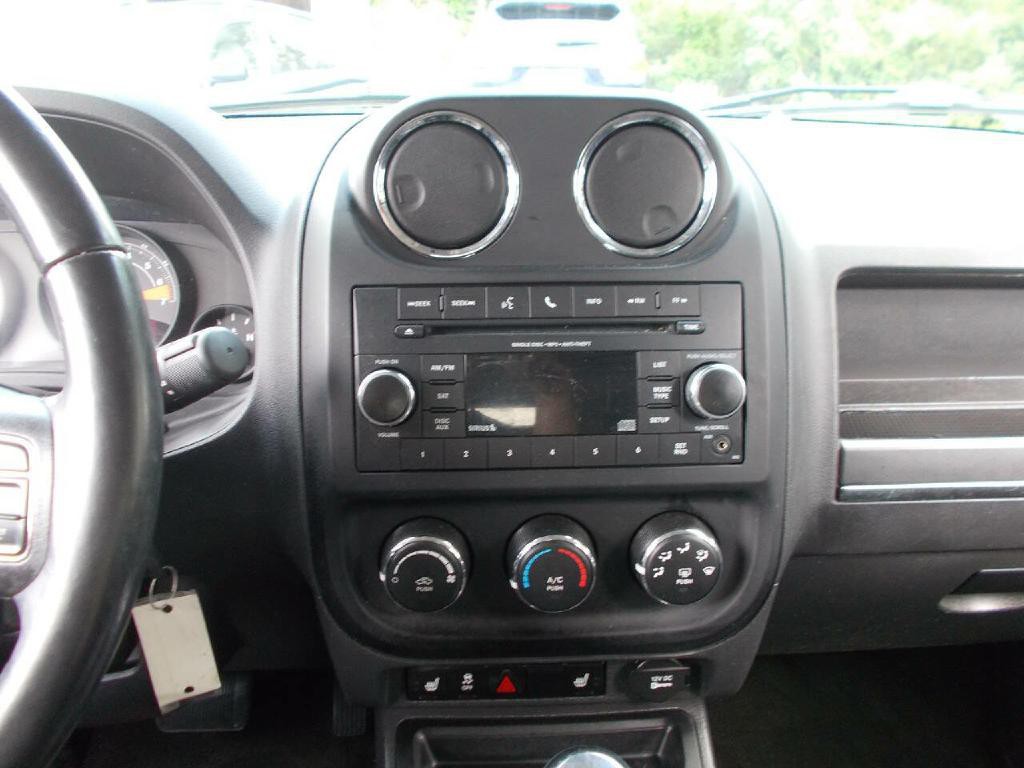 2017 Jeep Patriot Image 16