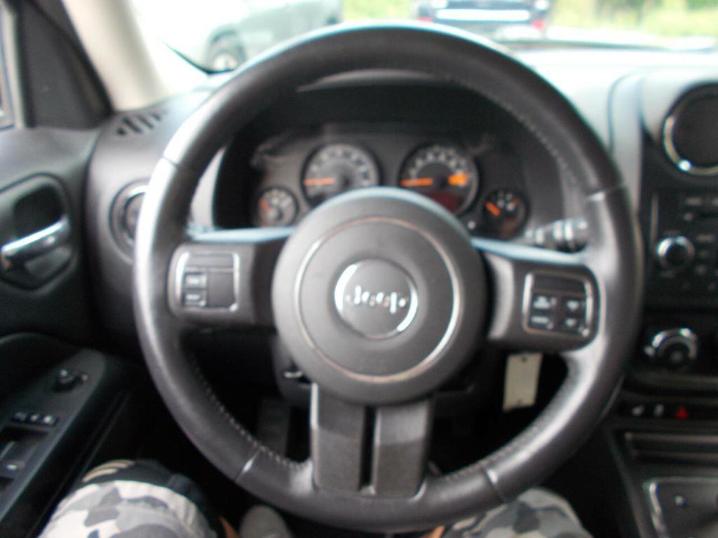 2017 Jeep Patriot Image 18