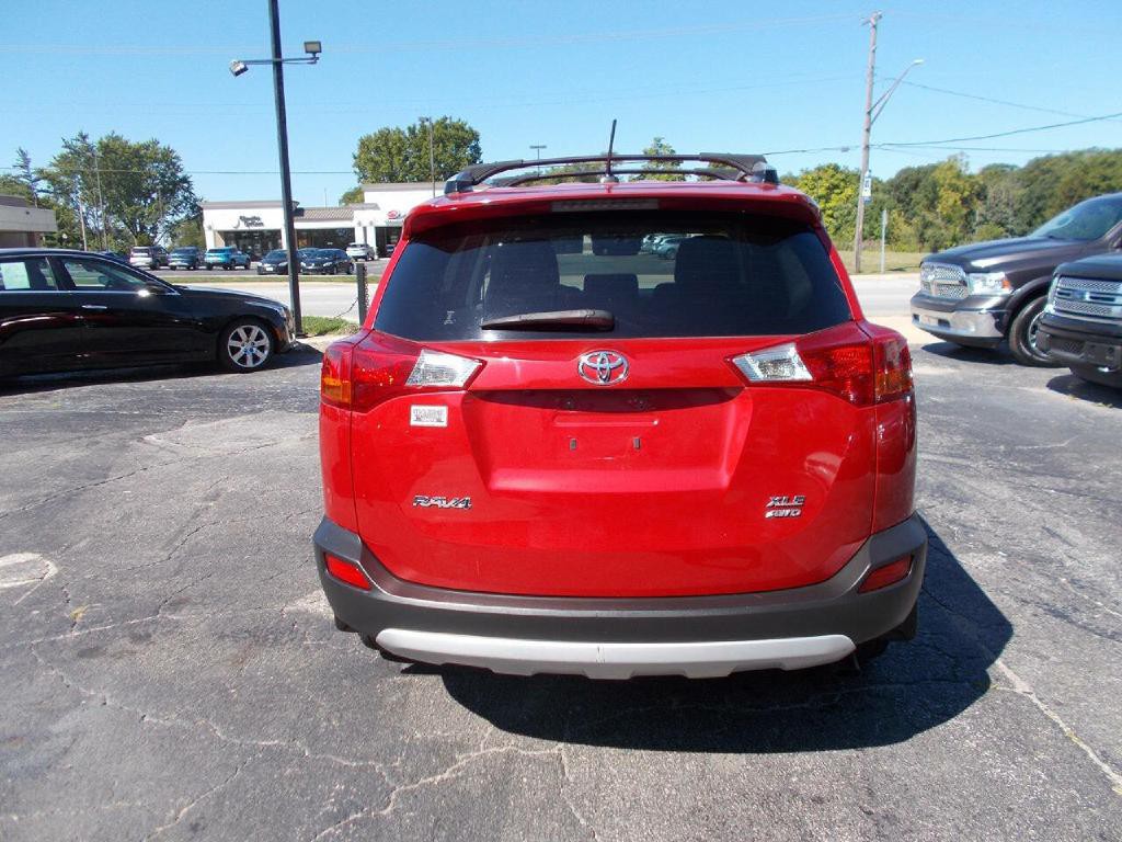 2015 Toyota Rav4 Image 4