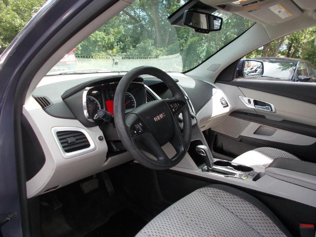 2013 GMC Terrain Image 9