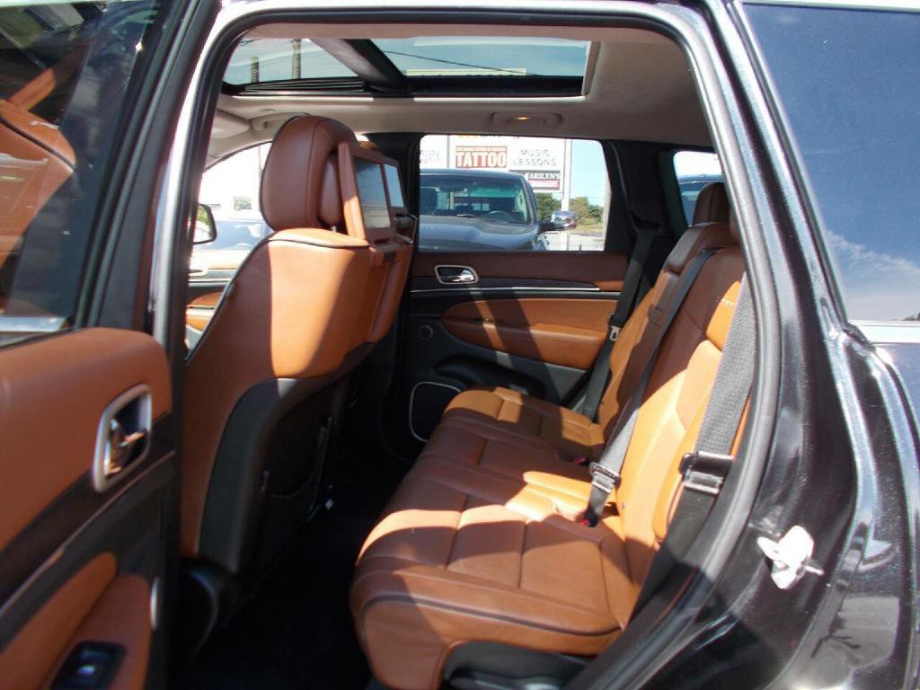 2015 Jeep Grand Cherokee Image 12