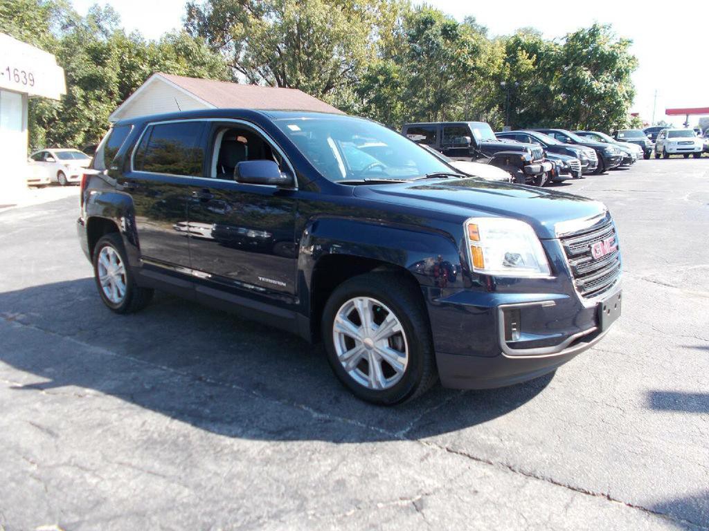 2017 GMC Terrain Image 3