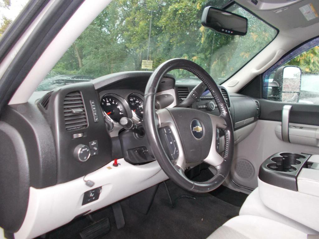 2009 Chevrolet Silverado 1500 Image 8
