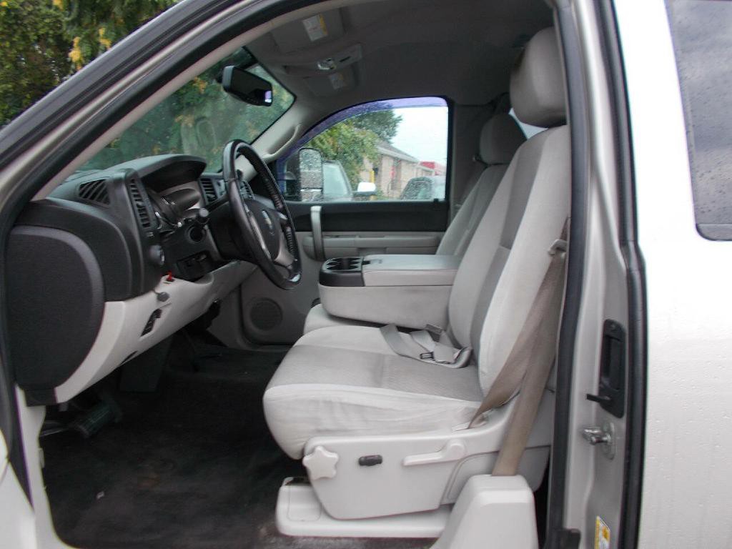 2009 Chevrolet Silverado 1500 Image 9