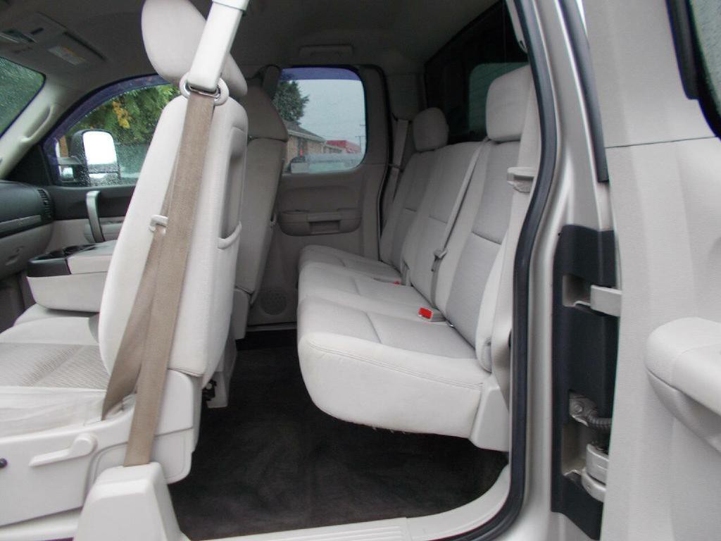 2009 Chevrolet Silverado 1500 Image 10