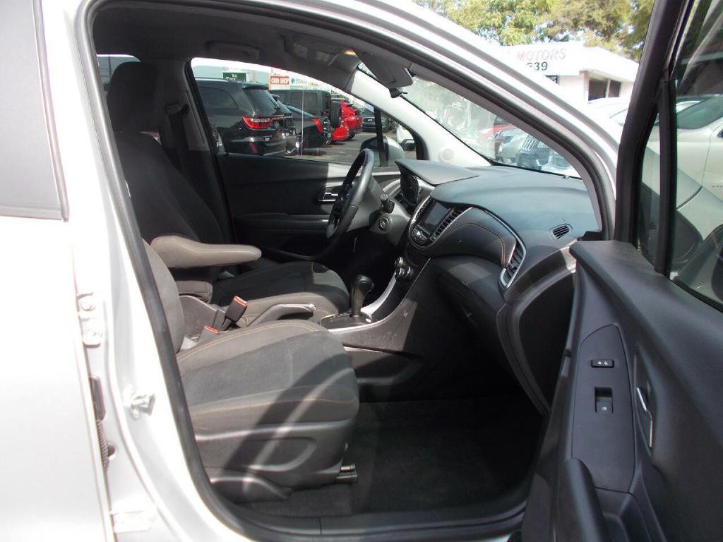 2020 Chevrolet Trax Image 13