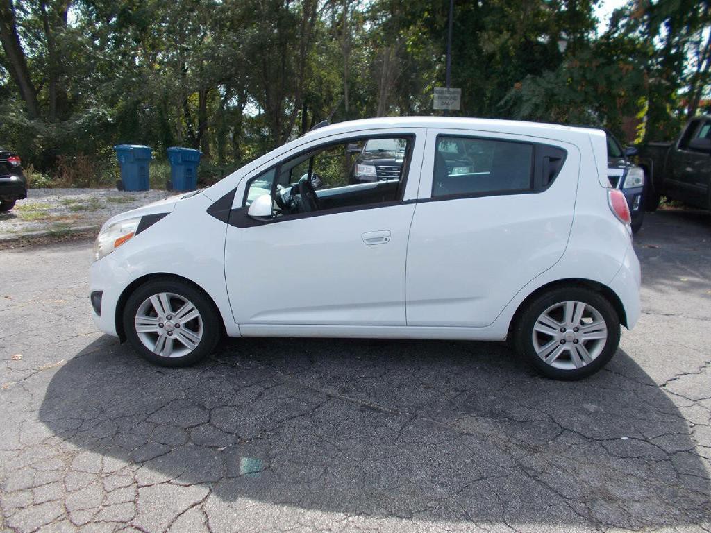 2015 Chevrolet Spark Image 1
