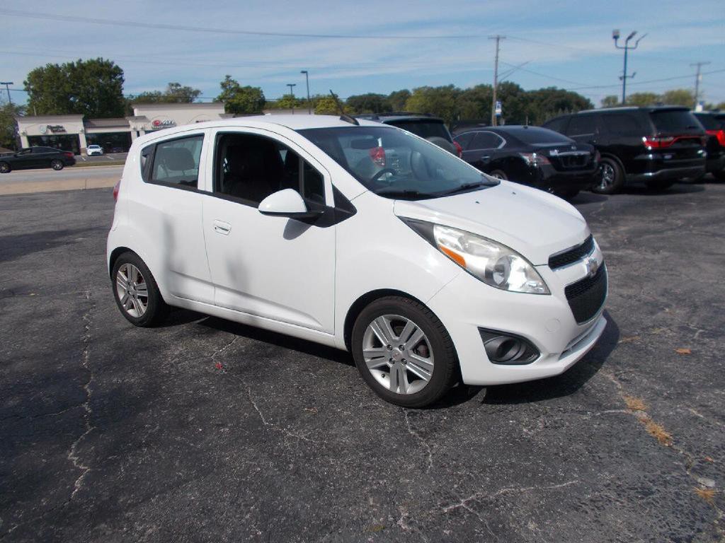 2015 Chevrolet Spark Image 3