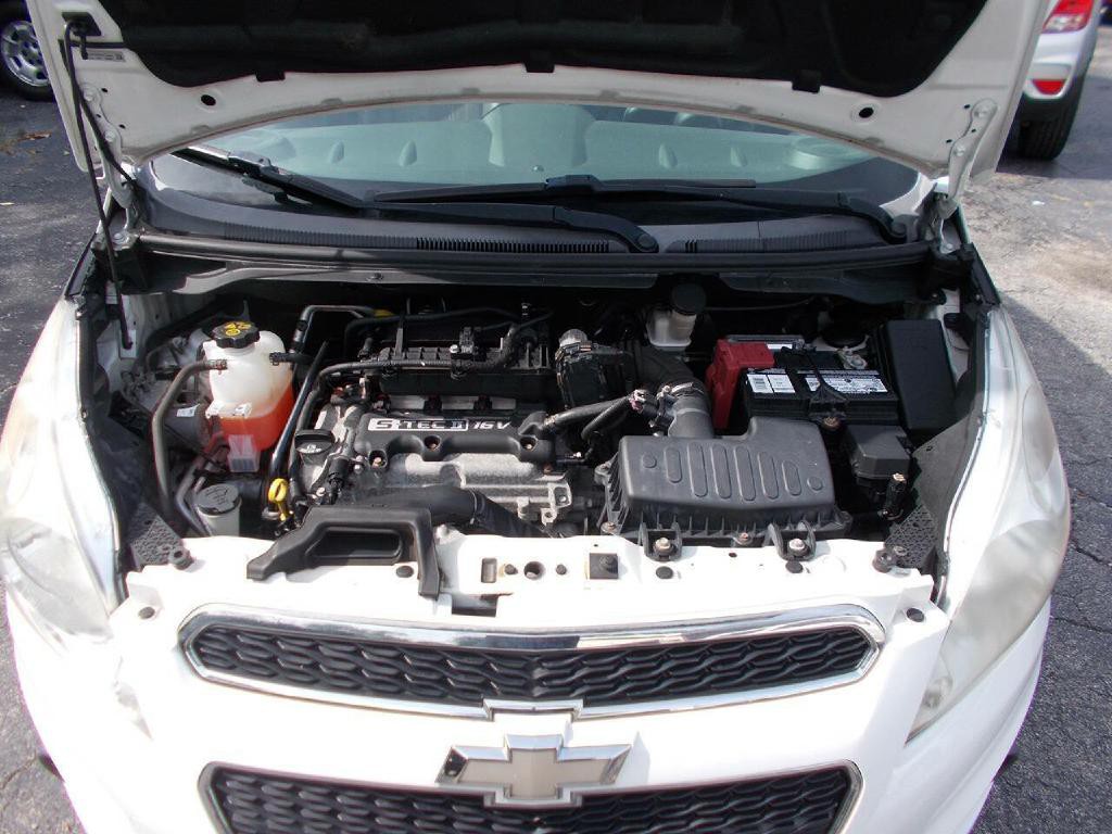 2015 Chevrolet Spark Image 8