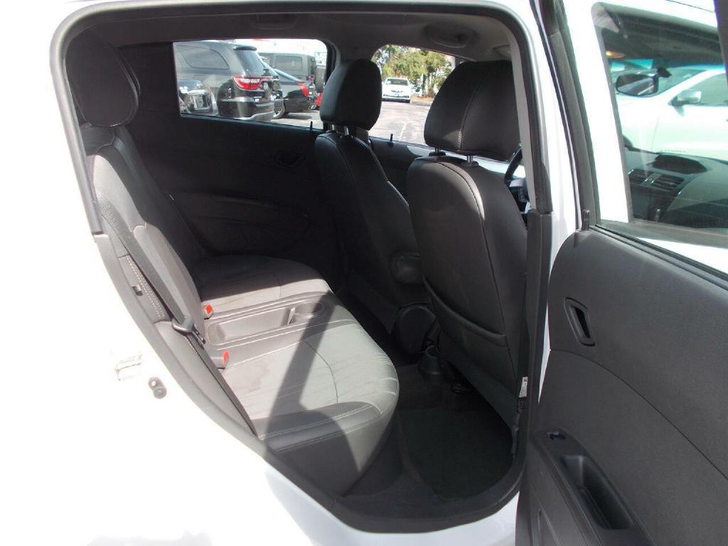2015 Chevrolet Spark Image 13