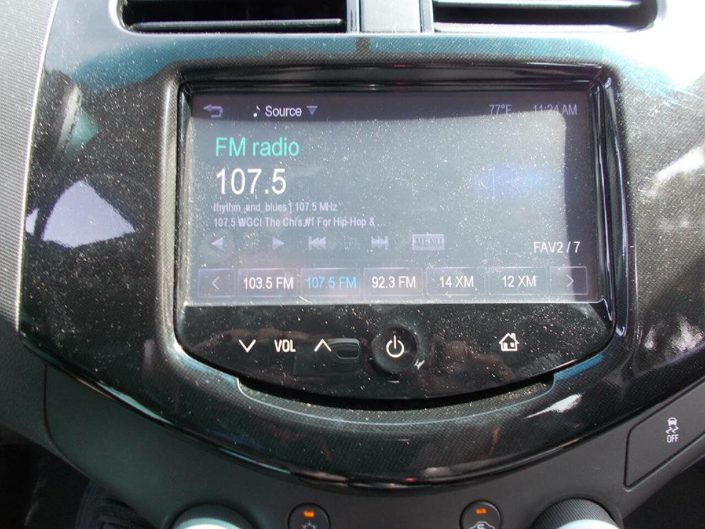 2015 Chevrolet Spark Image 18