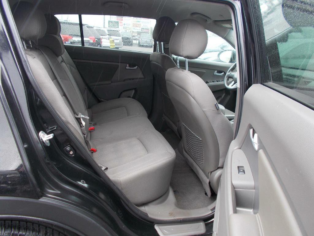 2013 Kia Sportage Image 12