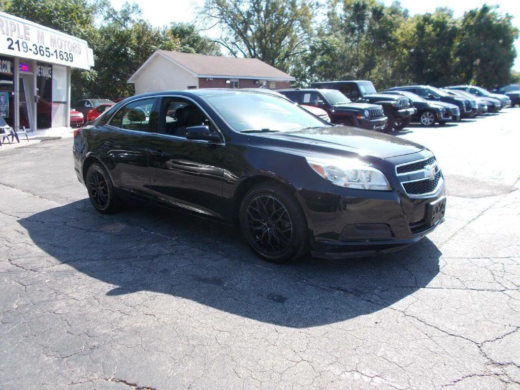 2013 Chevrolet Malibu Image 3