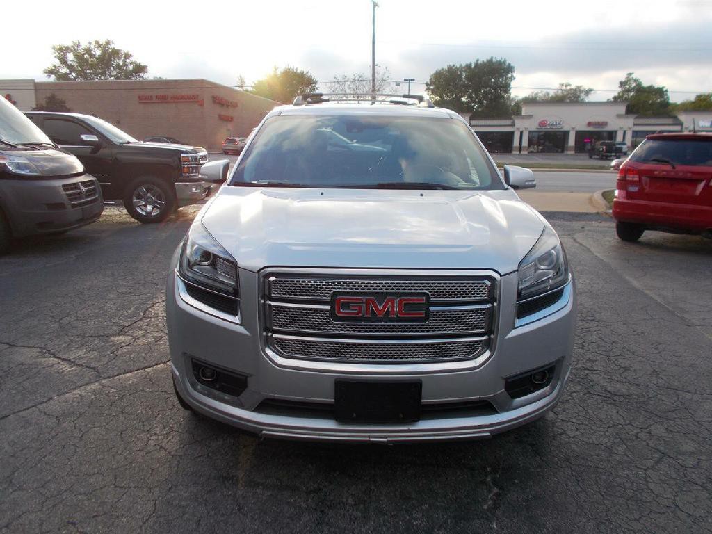 2014 GMC Acadia Image 2