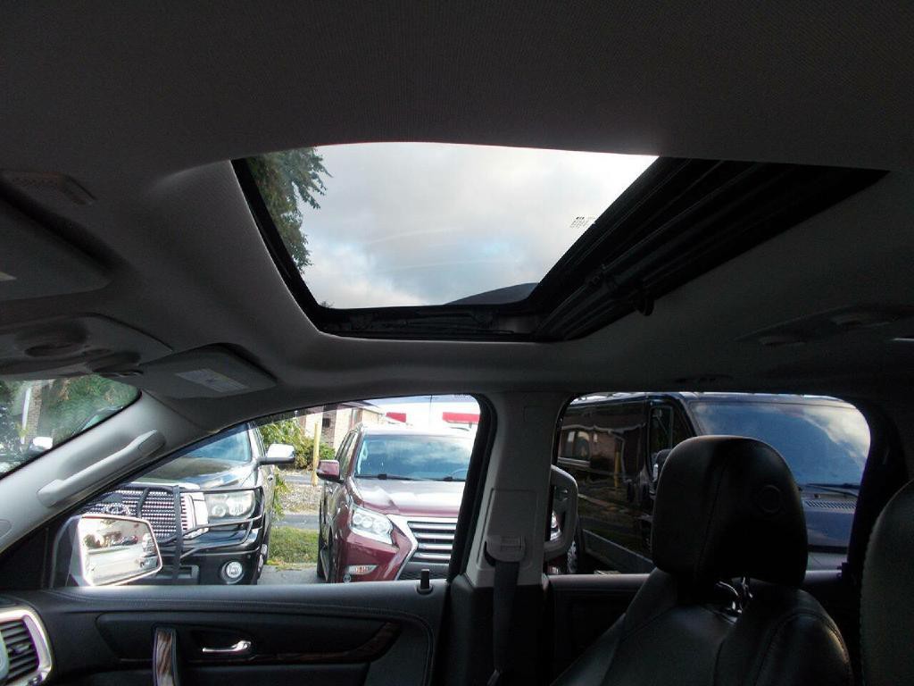 2014 GMC Acadia Image 10