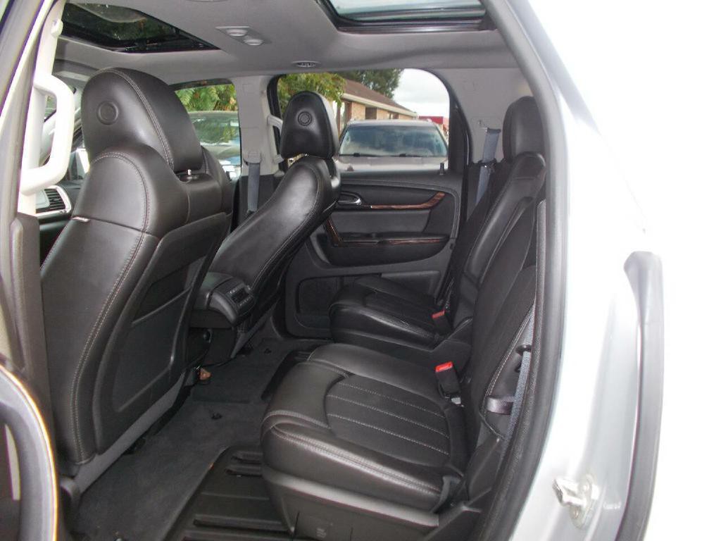 2014 GMC Acadia Image 12