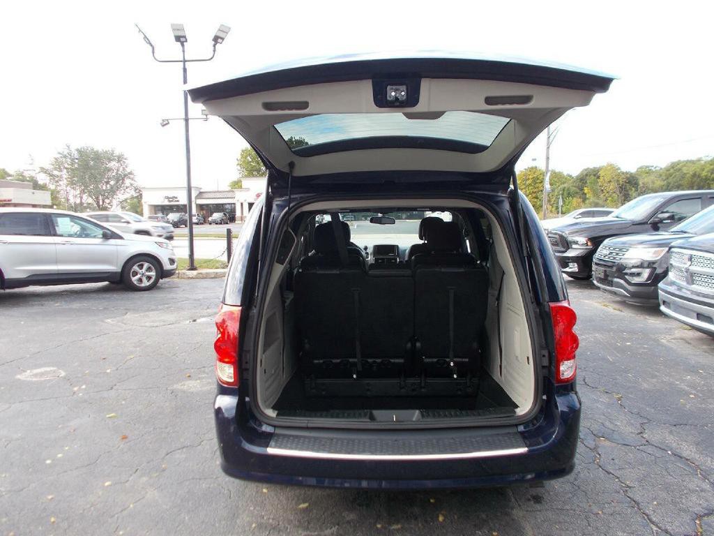 2014 Dodge Grand Caravan Image 5