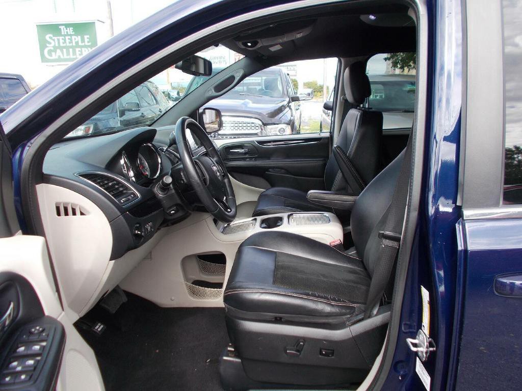 2014 Dodge Grand Caravan Image 9