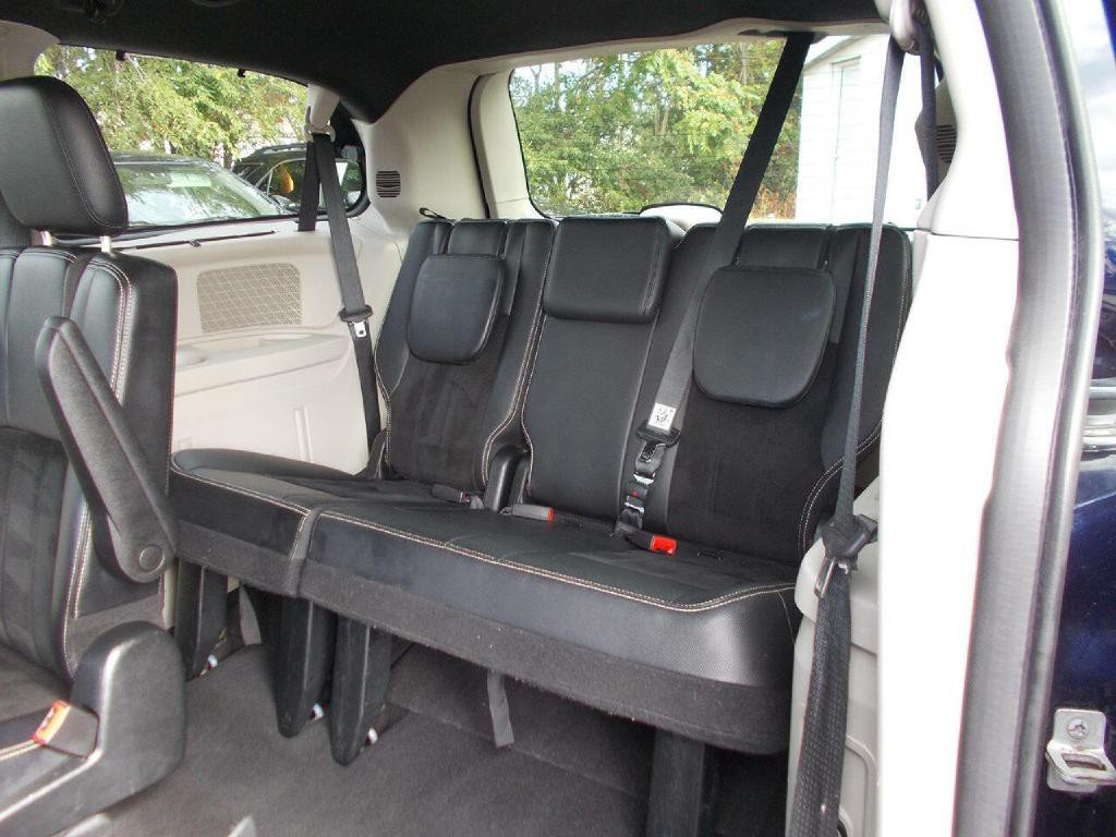 2014 Dodge Grand Caravan Image 11