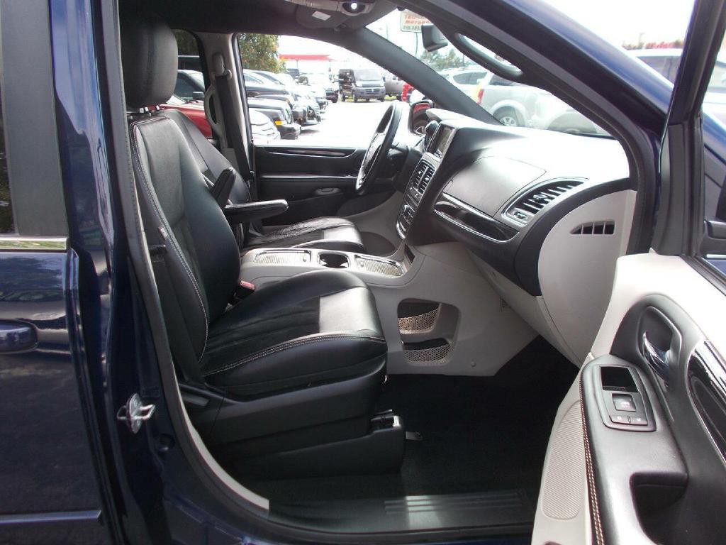2014 Dodge Grand Caravan Image 12