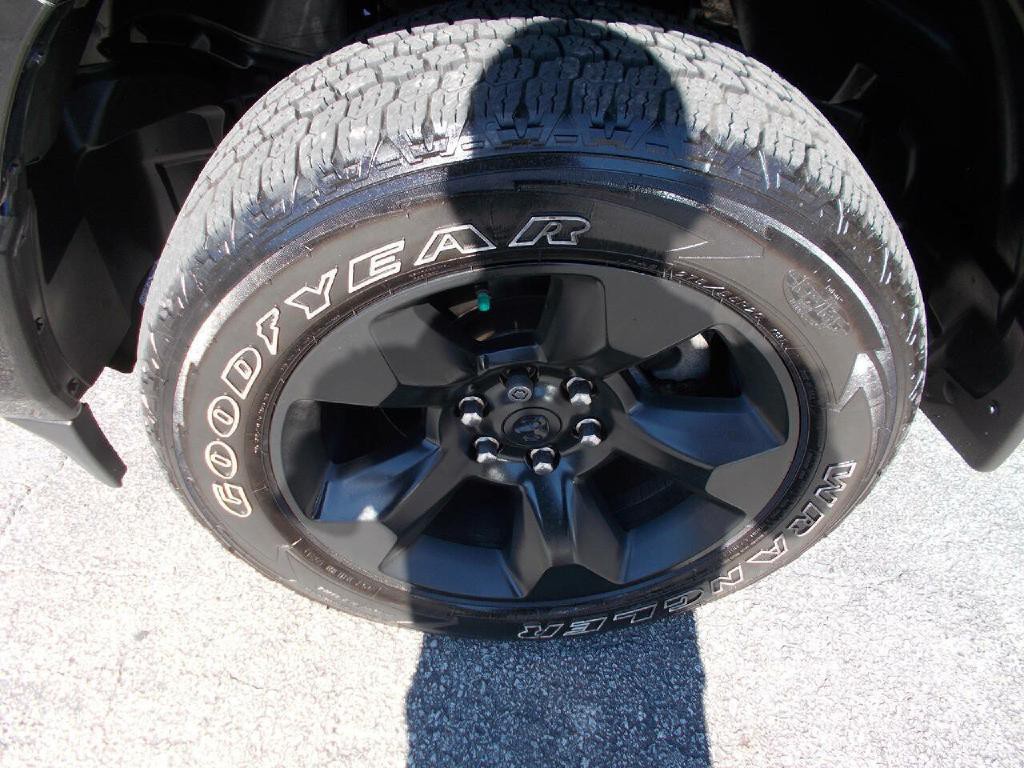 2019 RAM 1500 Image 6