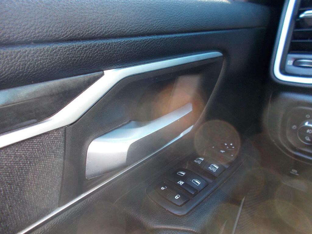 2019 RAM 1500 Image 21