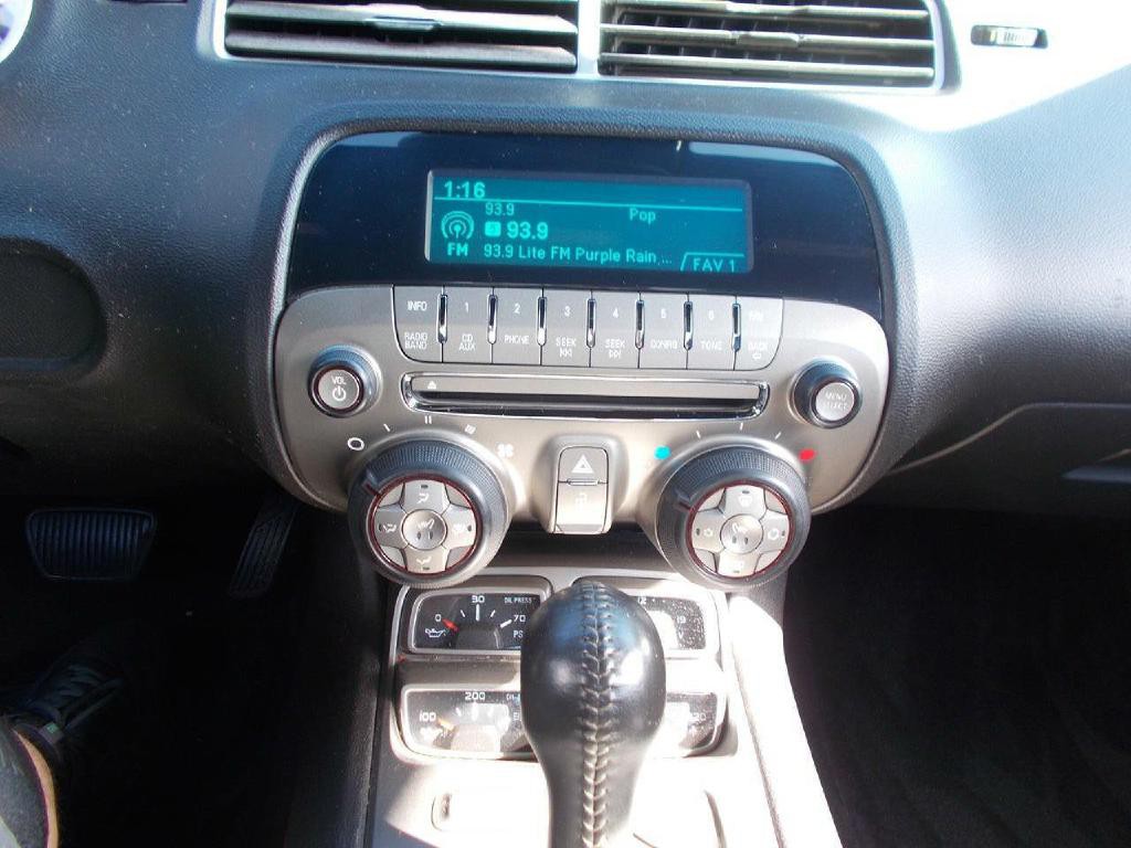 2010 Chevrolet Camaro Image 19