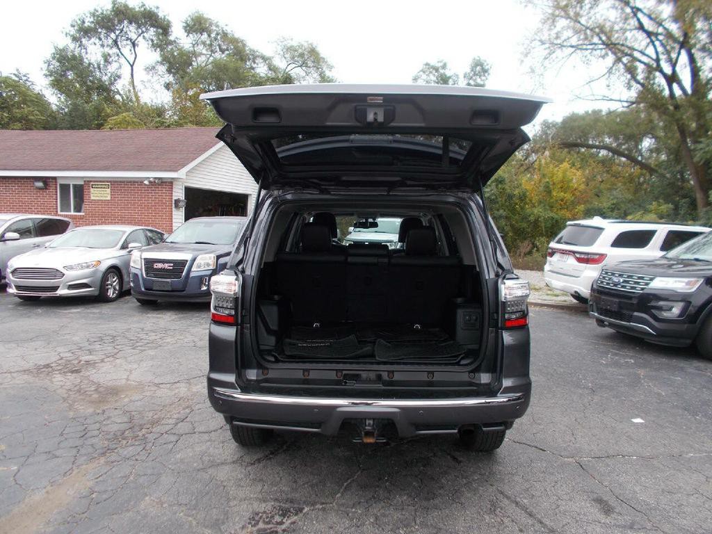 2015 Toyota 4Runner Image 6