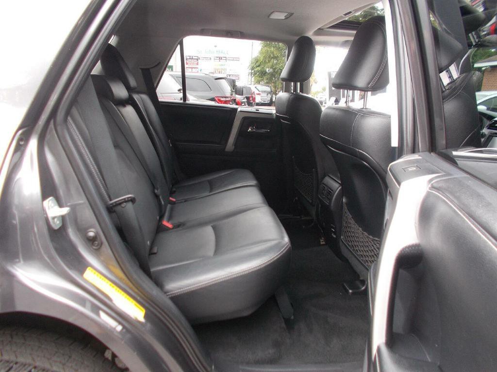 2015 Toyota 4Runner Image 15